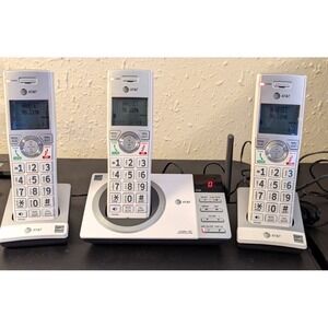 AT&T 3 Handset Expandable Cordless Answering System with‎ Smart Call Block